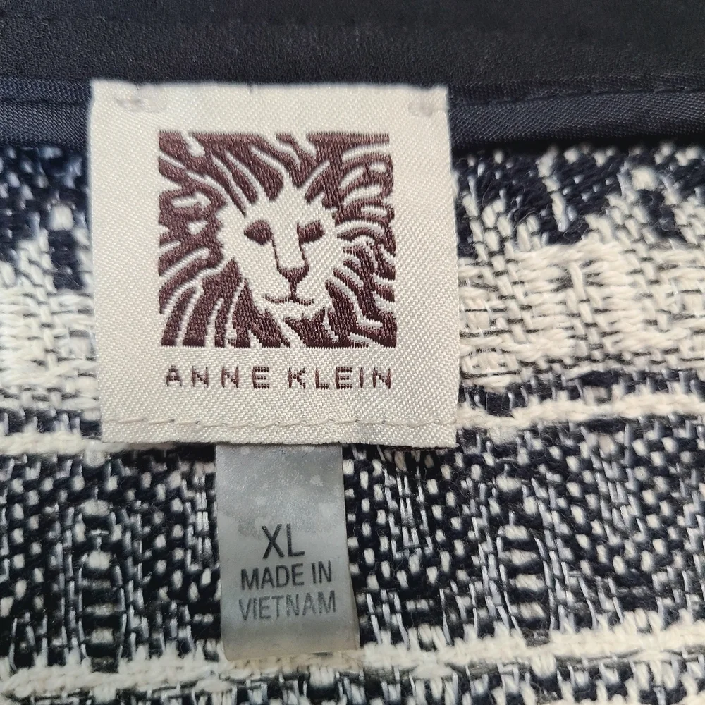 Anne Klein Black,Gray,White Striped Tweed Long Jacket, Black Trim, Size XL - Picture 11 of 12